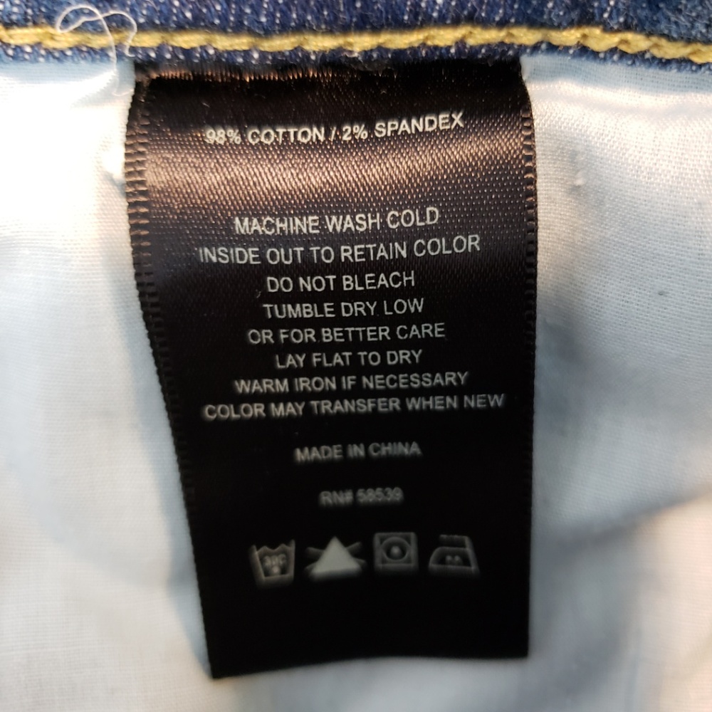 Kut From The Kloth Distressed Natalie Crop Jeans - Picture 7 of 7